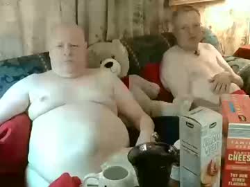 daddycubbyhubby — 2025-10-12 21:37 daddycubbyhubby — 2025-10-12 21:37
