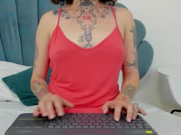 daphneblunt — 2025-10-24 18:03 daphneblunt — 2025-10-24 18:03