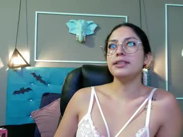 sofia_white3 — 2025-10-24 12:15 sofia_white3 — 2025-10-24 12:15