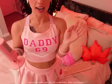 taylorpink — 2025-10-26 00:33 taylorpink — 2025-10-26 00:33