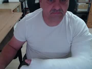 yoschi1976 — 2025-10-26 08:54 yoschi1976 — 2025-10-26 08:54